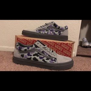 camo custom vans